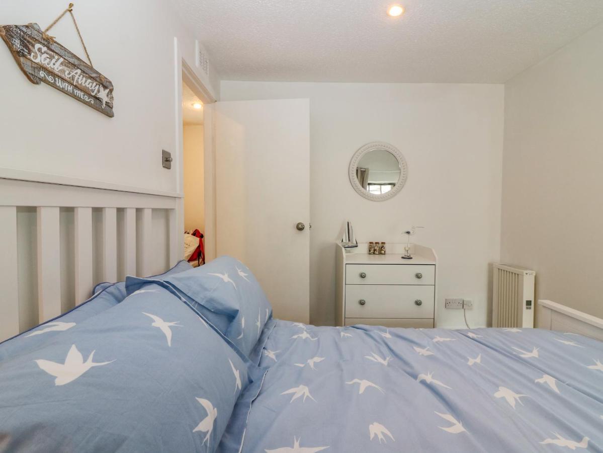 The Wee Hideaway Apartment คูพาร์ ภายนอก รูปภาพ